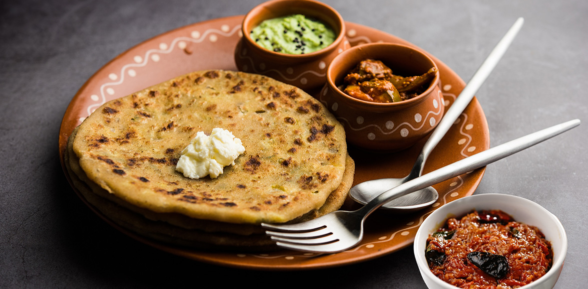 Cook Aloo Paratha with Tomato Garlic Chutney Easily - Keventer